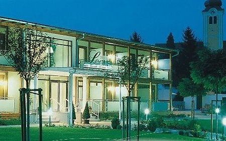 Hotel Locker&Legere Sankt Ruprecht an der Raab Exterior foto